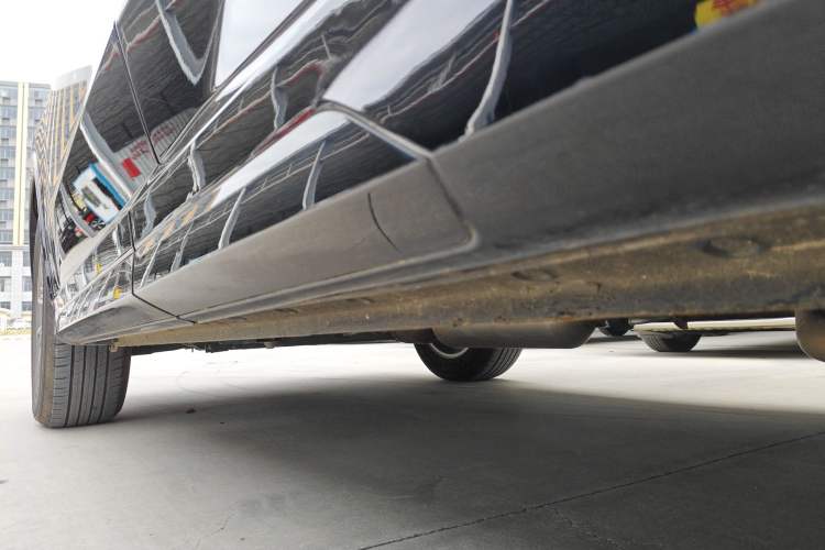 Used JETOUR X70 2022 1.5T DCT YueXing Edition 5 Seats Left Side Sill