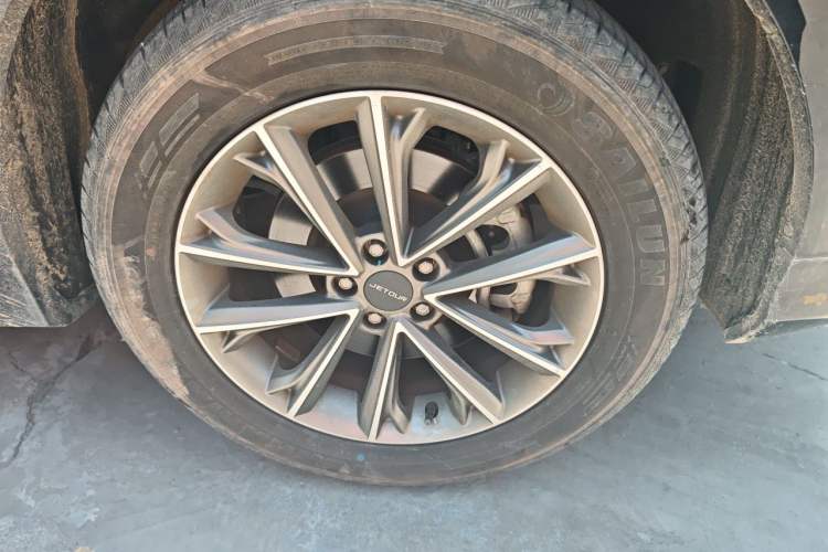 Used JETOUR X70 2022 1.5T Manual Le Xing Edition 5 Seats Right Front Wheel Hub