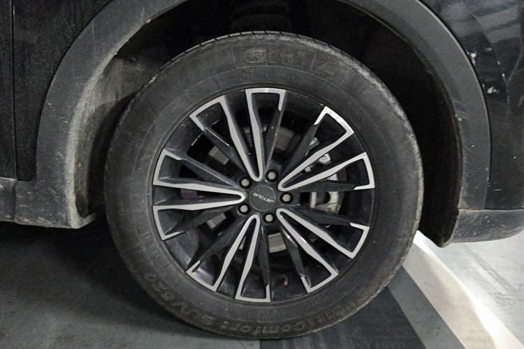 Used JETOUR X70 2022 1.5T DCT YueXing Edition 5 Seats Right Front Wheel Hub