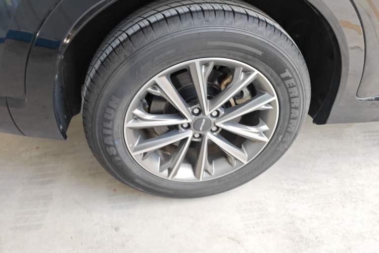 Used JETOUR X70 2022 1.5T DCT YueXing Edition 5 Seats Right Rear Wheel Hub