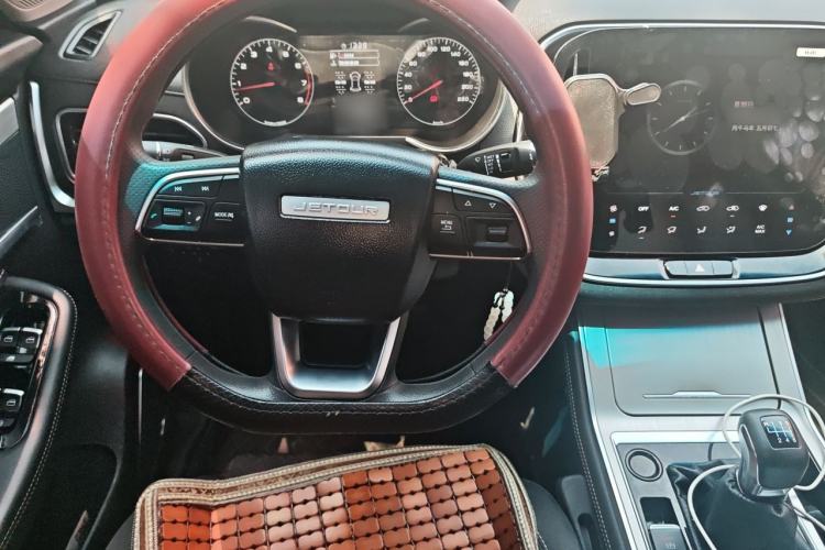 Used JETOUR X70 2022 1.5T Manual Le Xing Edition 5 Seats Steering Wheel