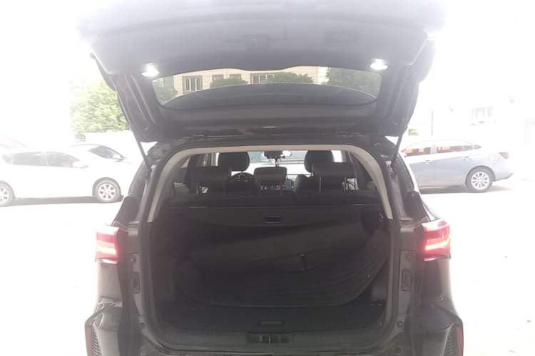 Used JETOUR X70 2022 1.5T DCT YueXing Edition 5 Seats Trunk