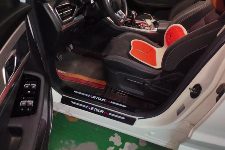 Used JETOUR X70 2022 1.5T Manual Le Xing Edition 5 Seats Driver Seat