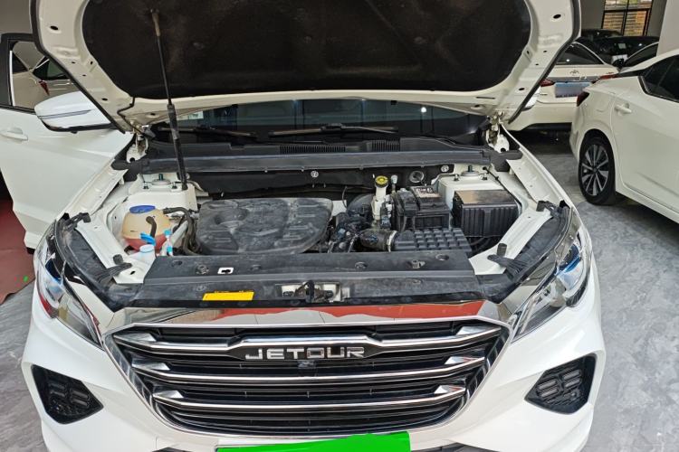 Used JETOUR X70 2022 1.5T DCT YueXing Edition 5 Seats Engine Bay