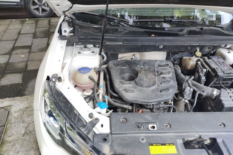 Used JETOUR X70 2022 1.5T DCT YueXing Edition 5 Seats Engine Bay Right