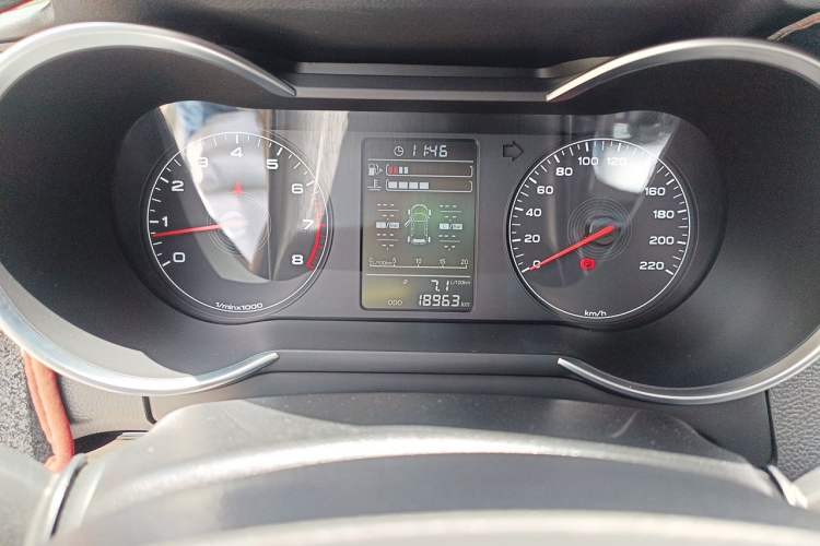 Used JETOUR X70 2022 1.5T Manual Le Xing Edition 7 Seats Instrument Cluster