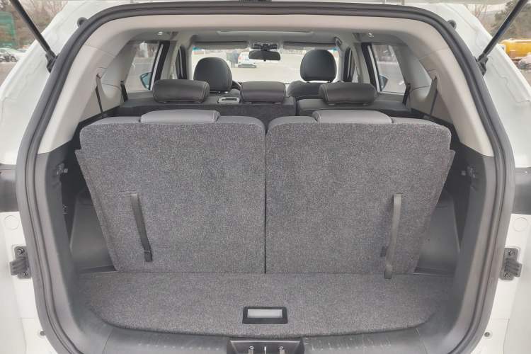 Used JETOUR X70 2022 1.5T DCT YueXing Edition 7 Seats Interior 9