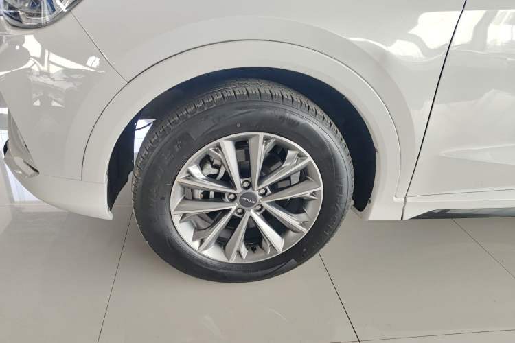 Used JETOUR X70 2022 1.5T Manual Le Xing Edition 5 Seats Left Front Wheel Hub