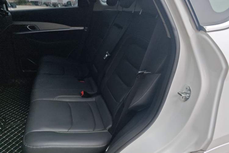 Used JETOUR X70 2022 1.5T DCT YueXing Edition 5 Seats Left Rear Seat