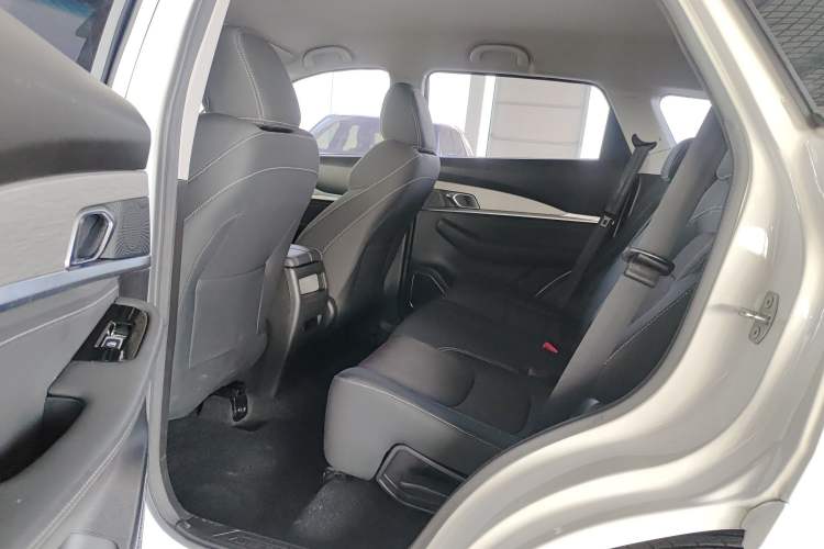 Used JETOUR X70 2022 1.5T Manual Le Xing Edition 5 Seats Left Rear Seat