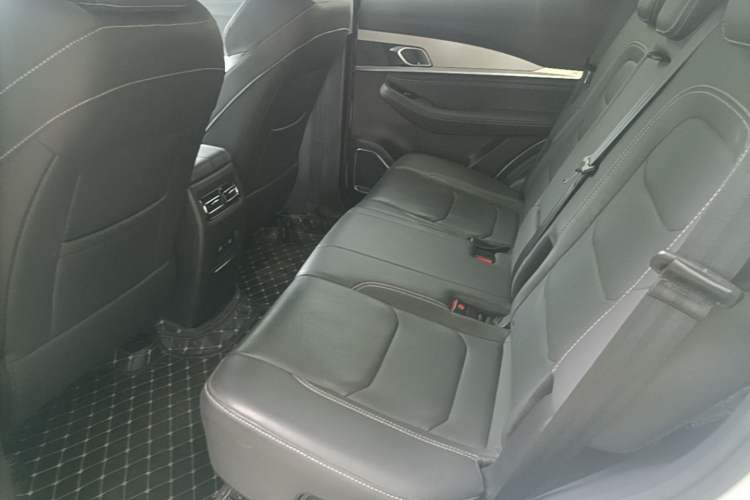 Used JETOUR X70 2022 1.5T DCT YueXing Edition 7 Seats Left Rear Seat