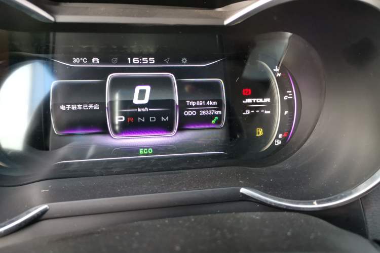 Used JETOUR X70 2022 1.5T DCT YueXing Edition 5 Seats Odometer Close Up