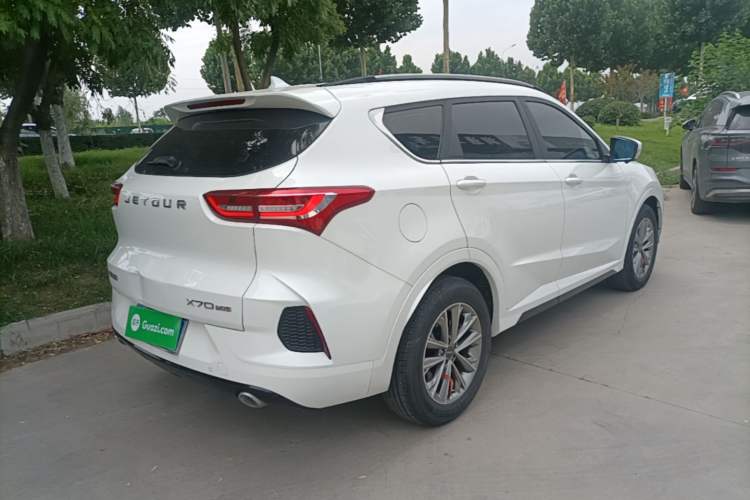 Used JETOUR X70 2022 1.5T DCT YueXing Edition 7 Seats Rear Right 45 Deg