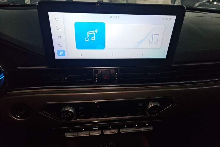 Used JETOUR X70 2023 1.5T DCT Beyond PRO+ Edition 5-Seater Audio And AC Panel