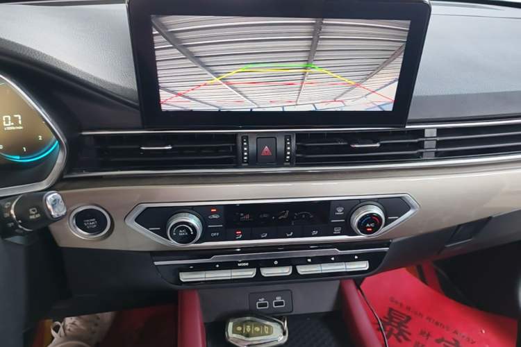 Used JETOUR X70 2023 1.5T DCT Beyond PRO Edition 5-Seater Audio And AC Panel