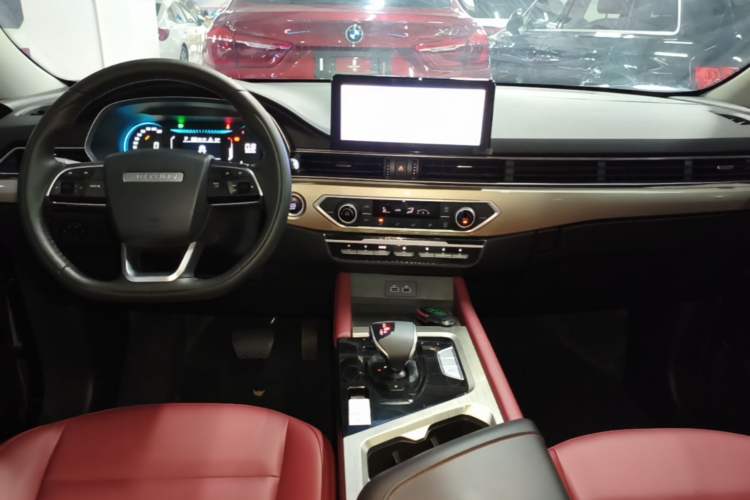 Used JETOUR X70 2023 1.5T DCT Beyond PRO+ Edition 5-Seater Center Console
