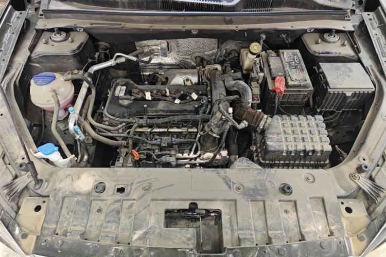 Used JETOUR X70 2023 1.5T DCT Land Cruiser 7-Seater Engine Bay