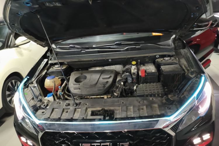 Used JETOUR X70 2023 1.5T DCT Beyond PRO+ Edition 5-Seater Engine Bay