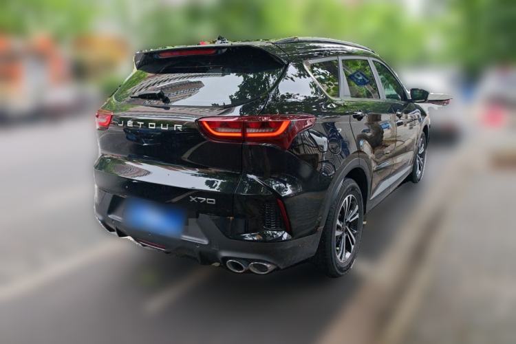 Used JETOUR X70 2023 1.5T DCT Beyond PRO+ Edition 5-Seater Exterior 5