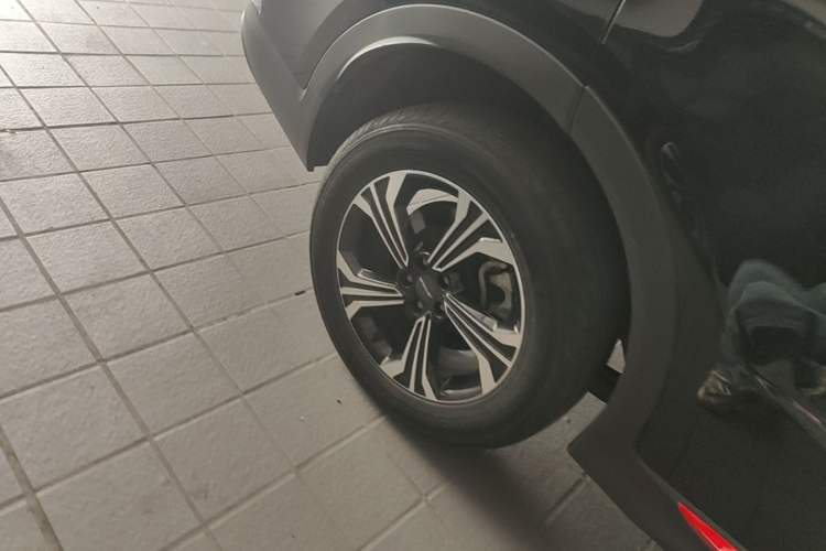 Used JETOUR X70 2023 1.5T DCT Beyond PRO Edition 5-Seater Exterior 5