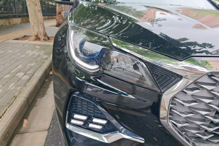 Used JETOUR X70 2023 1.5T DCT Beyond PRO+ Edition 5-Seater Exterior 6
