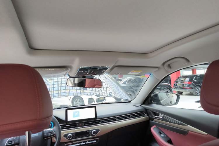 Used JETOUR X70 2023 1.5T DCT Overpass PRO+ Edition 7 Seats Headliner