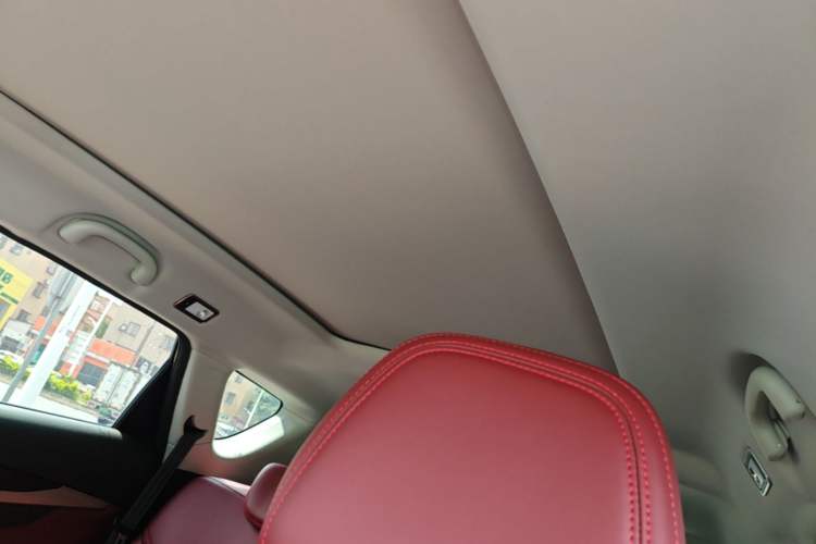 Used JETOUR X70 2023 1.5T DCT Beyond PRO+ Edition 5-Seater Headliner