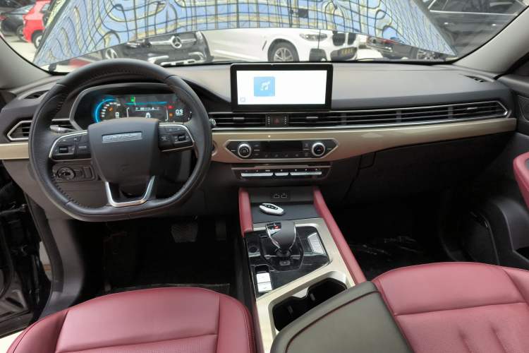 Used JETOUR X70 2023 1.5T DCT Overpass PRO+ Edition 7 Seats Interior 2