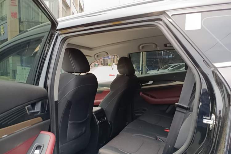 Used JETOUR X70 2023 1.5T DCT Land Cruiser 7-Seater Left Rear Seat