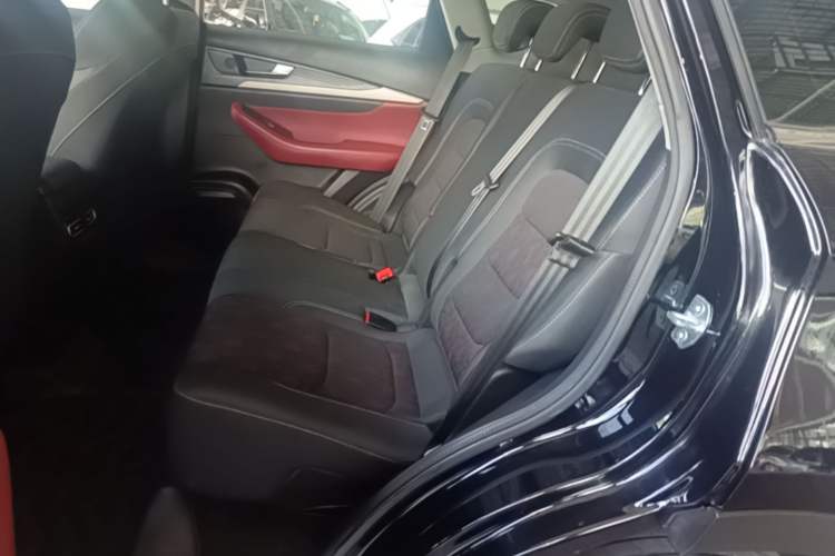 Used JETOUR X70 2023 1.5T DCT Beyond PRO Edition 5-Seater Left Rear Seat