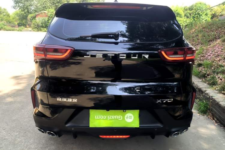 Used JETOUR X70 2023 1.5T DCT Overpass PRO+ Edition 7 Seats Rear