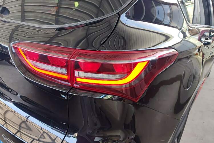 Used JETOUR X70 2023 1.5T DCT Beyond PRO Edition 5-Seater Right Rear Taillight