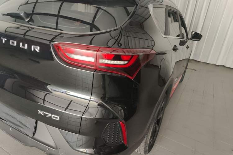 Used JETOUR X70 2023 1.5T DCT Beyond PRO Edition 5-Seater Right Rear Taillight