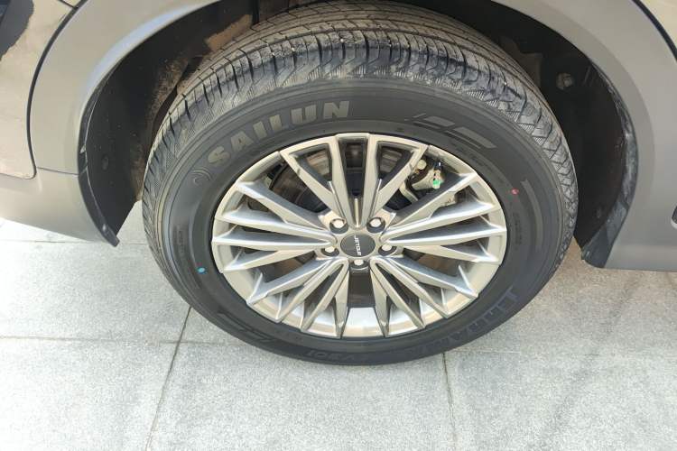 Used JETOUR X70 2023 1.5T DCT Beyond PRO+ Edition 5-Seater Right Rear Wheel Hub