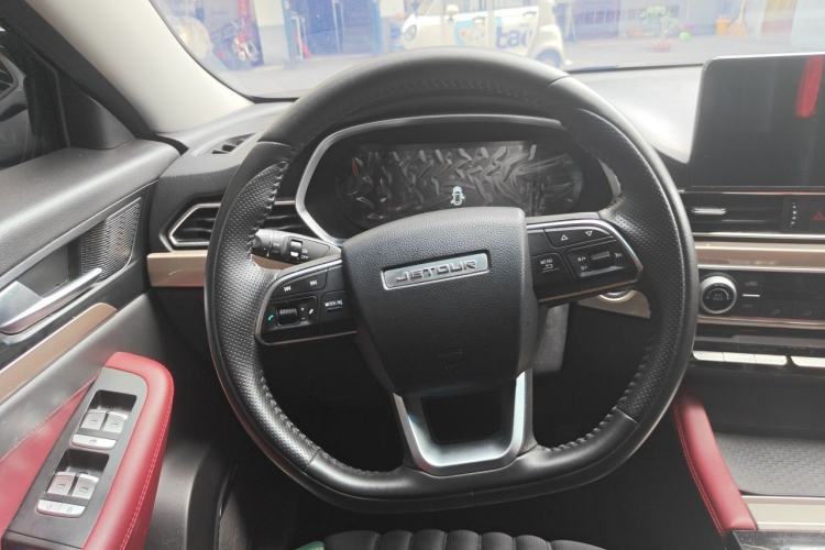 Used JETOUR X70 2023 1.5T DCT Overpass PRO+ Edition 7 Seats Steering Wheel