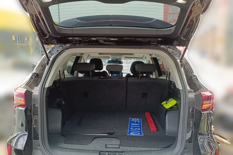 Used JETOUR X70 2023 1.5T DCT Land Cruiser 7-Seater Trunk