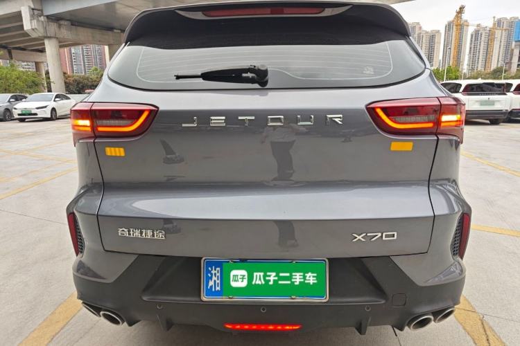 Used JETOUR X70 2023 1.5T DCT Beyond PRO Edition 7 Seats Rear