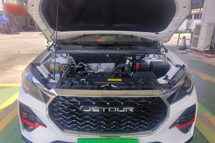 Used JETOUR X70 2023 1.5T DCT Beyond PRO Edition 5-Seater Engine Bay