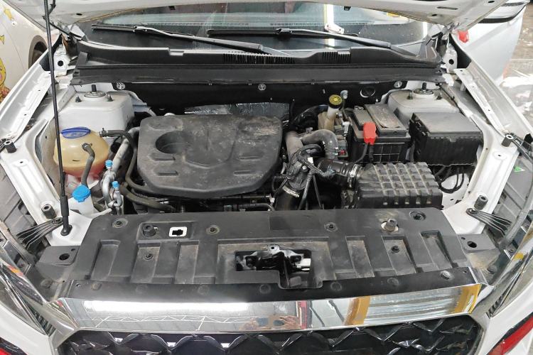 Used JETOUR X70 2023 1.5T DCT Beyond PRO+ Edition 5-Seater Engine Bay