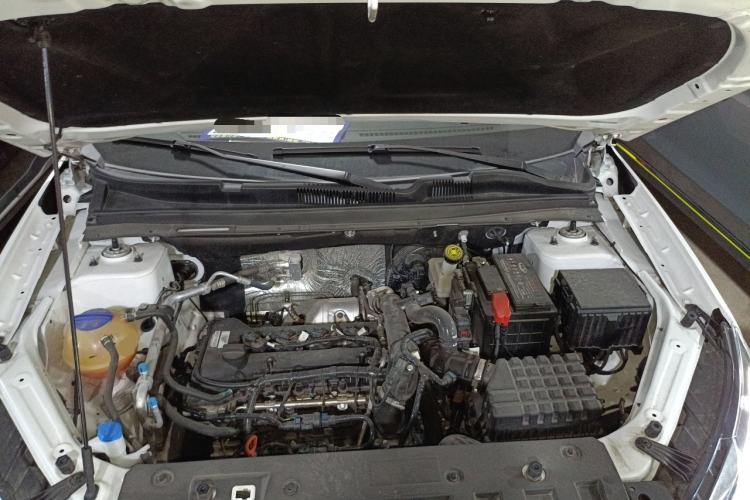 Used JETOUR X70 2023 1.5T DCT Beyond PRO Edition 7 Seats Engine Bay