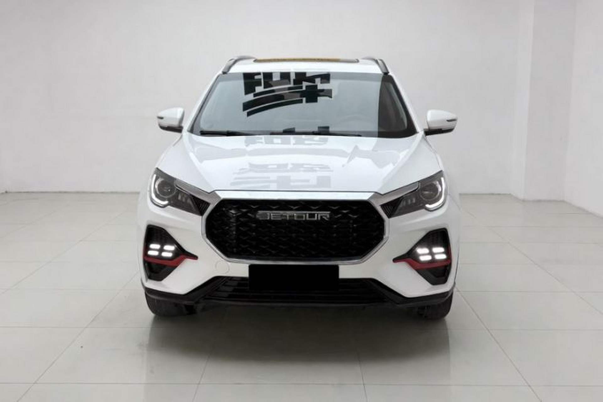 Used JETOUR X70 2023 1.5T DCT Beyond PRO+ Edition 5-Seater Exterior 1