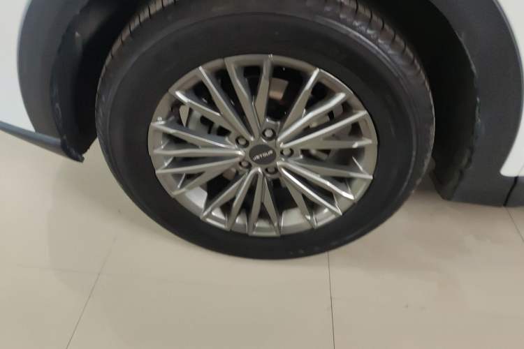 Used JETOUR X70 2023 1.5T DCT Beyond PRO+ Edition 5-Seater Exterior 2