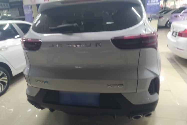 Used JETOUR X70 2023 1.5T Manual Overdrive Version 5 Seats Exterior 4