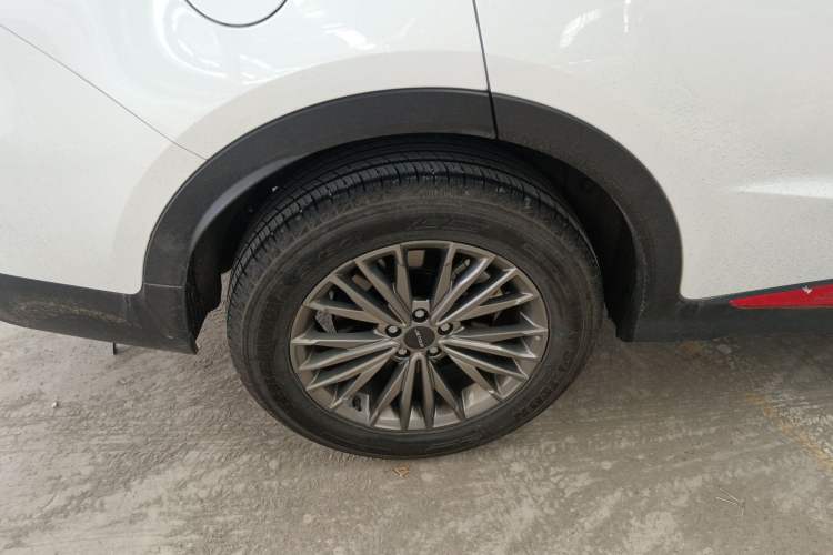 Used JETOUR X70 2023 1.5T DCT Overpass PRO+ Edition 7 Seats Exterior 5