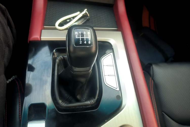Used JETOUR X70 2023 1.5T Manual Overdrive Version 5 Seats Gear Lever