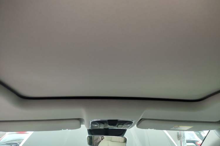 Used JETOUR X70 2023 Zhege 2.0T DCT Wolong 5-Seater Headliner