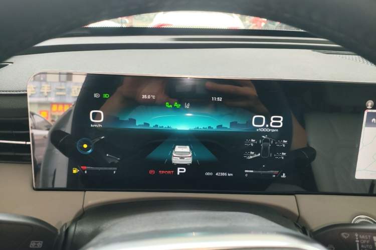 Used JETOUR X70 2023 Zhege 2.0T DCT Wolong 5-Seater Instrument Cluster