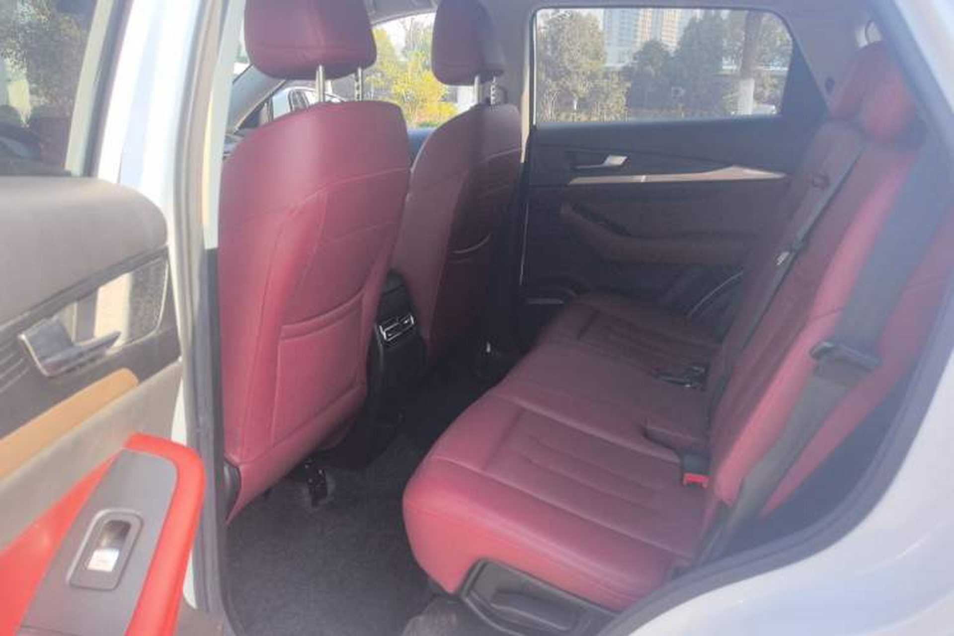Used JETOUR X70 2023 1.5T DCT Overpass PRO+ Edition 7 Seats Interior 3