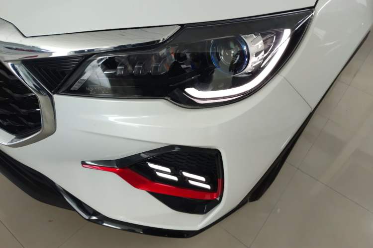 Used JETOUR X70 2023 1.5T DCT Beyond PRO+ Edition 5-Seater Left Front Headlight