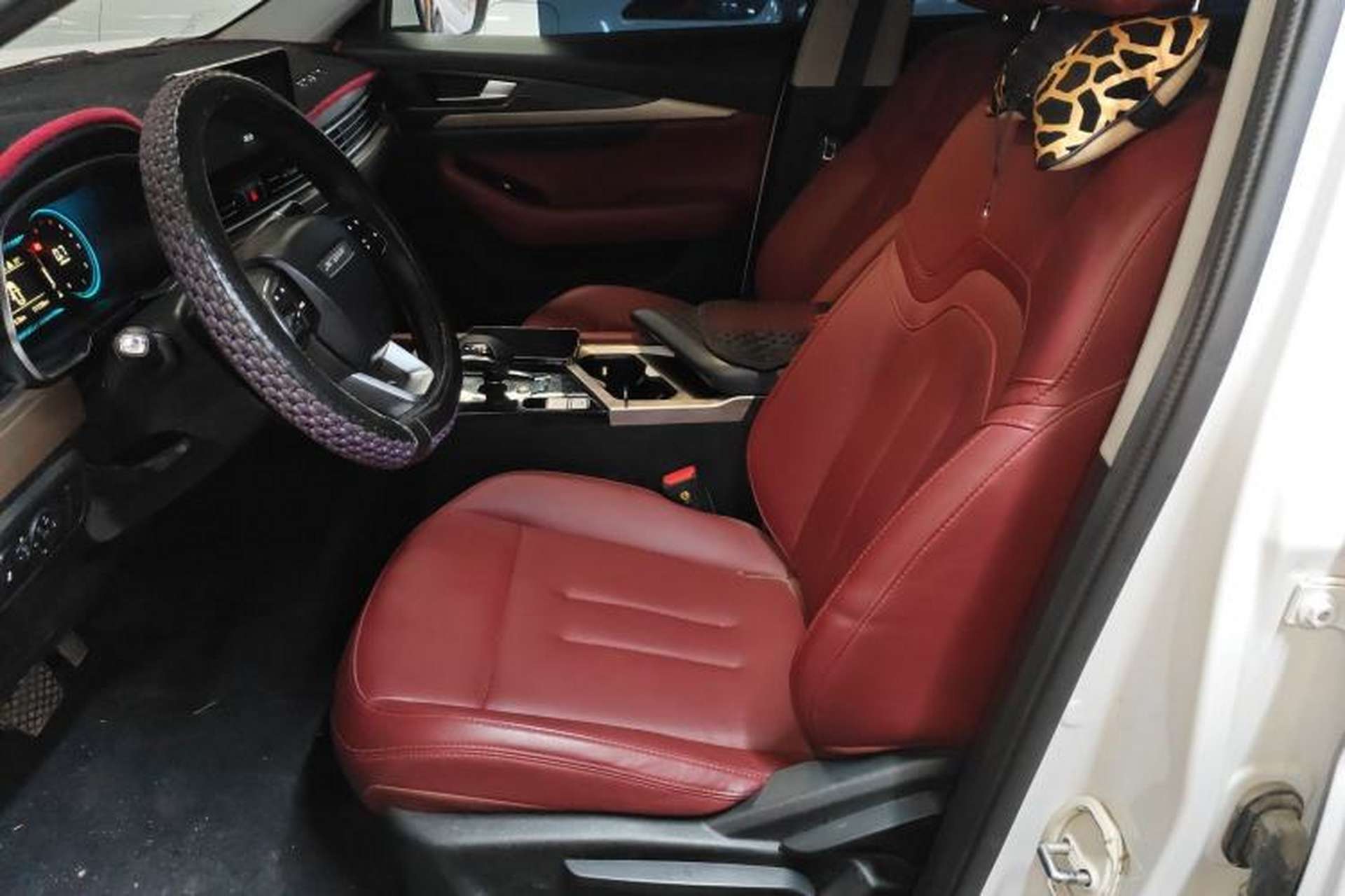 Used JETOUR X70 2023 1.5T DCT Overpass PRO+ Edition 7 Seats Left Front Seat